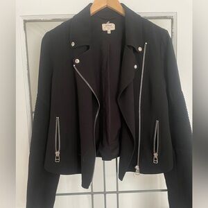 Wilfred Aritzia soft fabric biker jacket, semi cropped size 8.